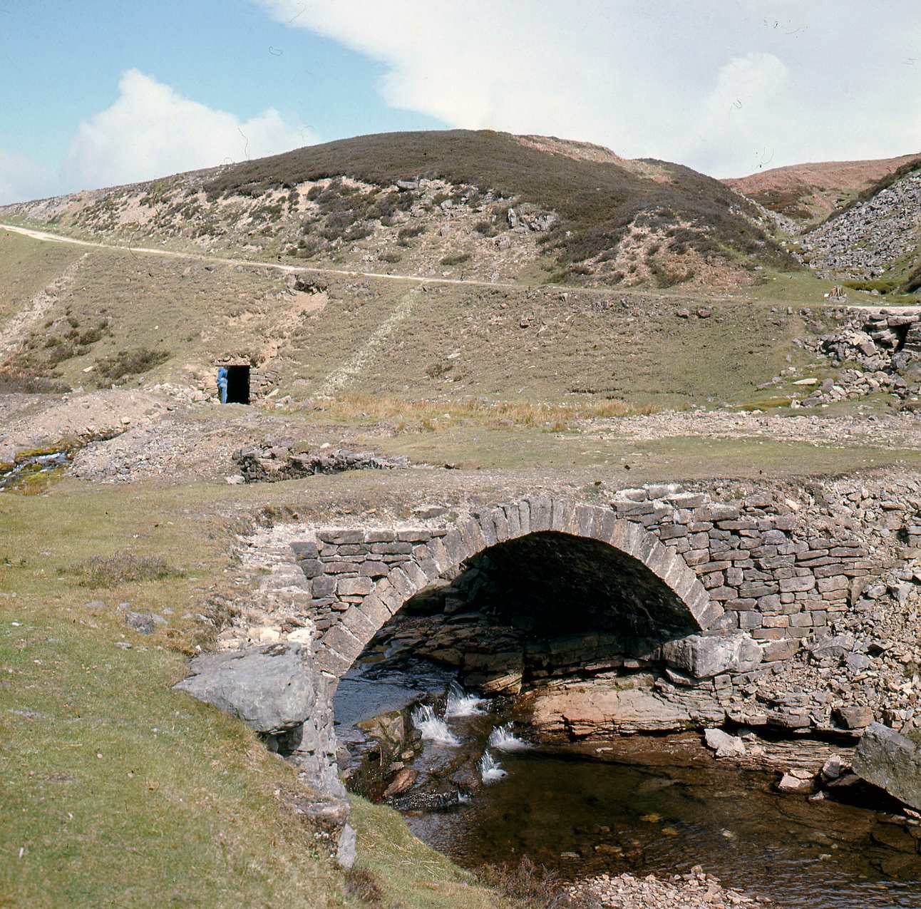 Hard Level and bridge  1970